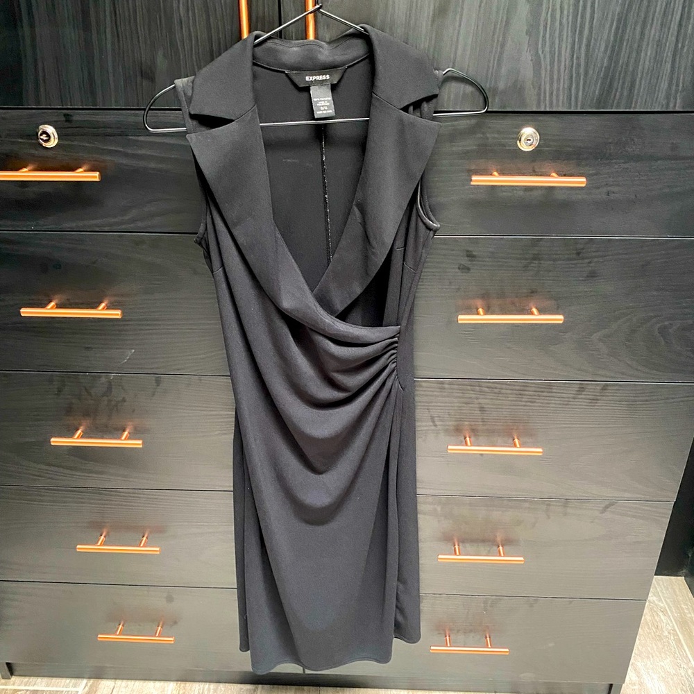 Express business dress